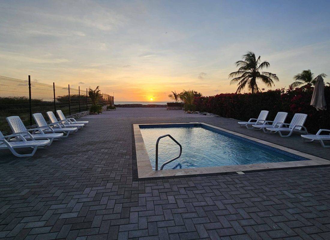Punta Sunset Pool 20250512_184859